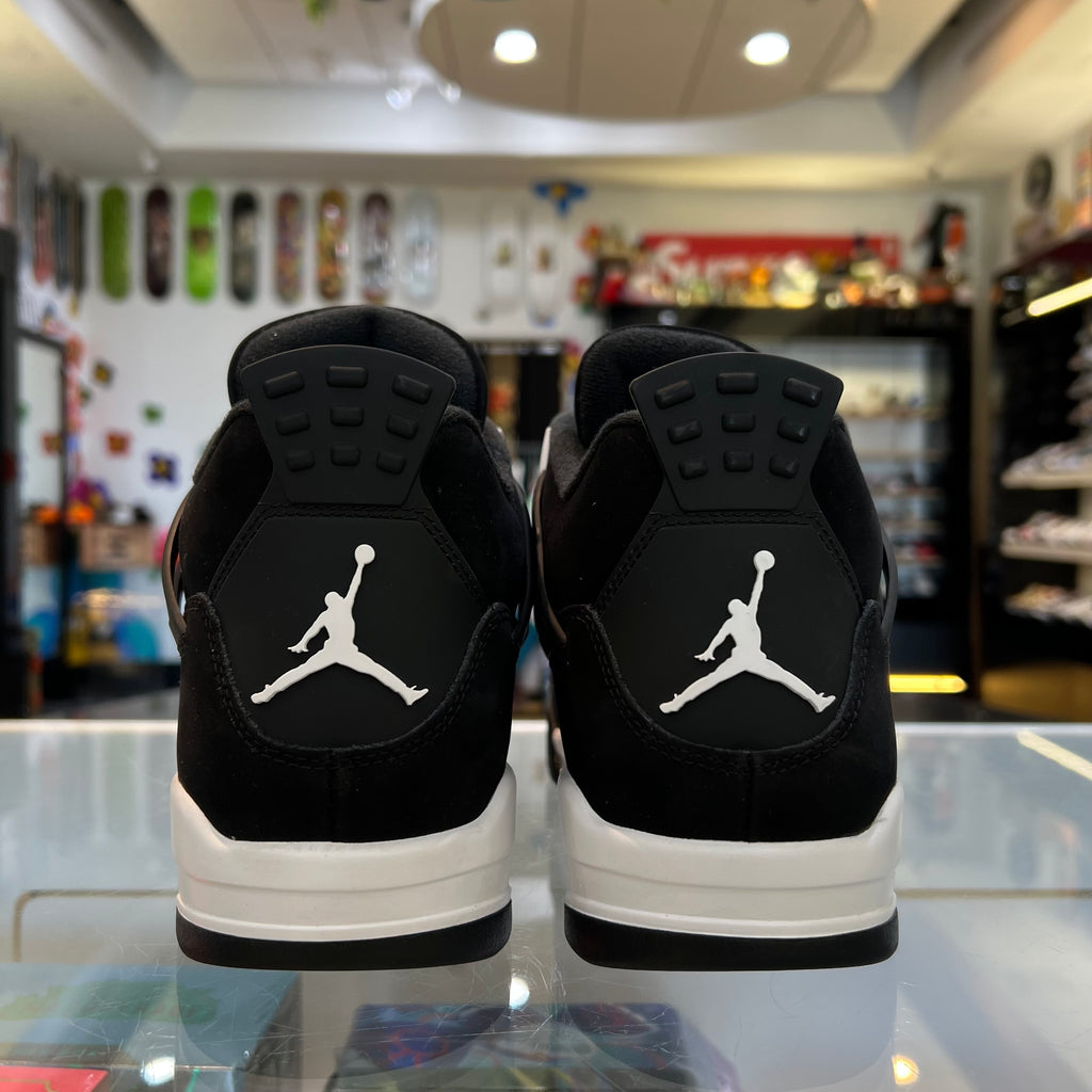 Kicks Circuit