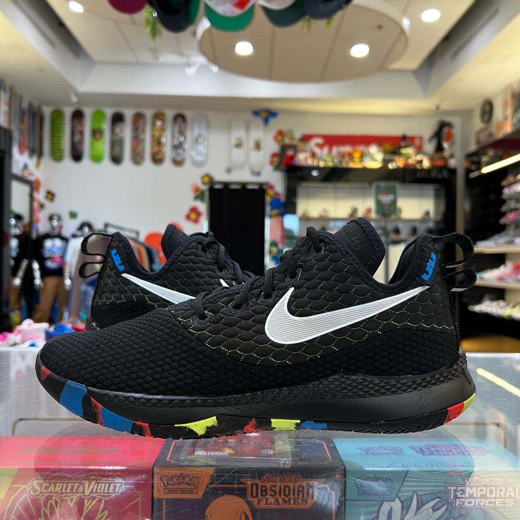 Kicks Circuit