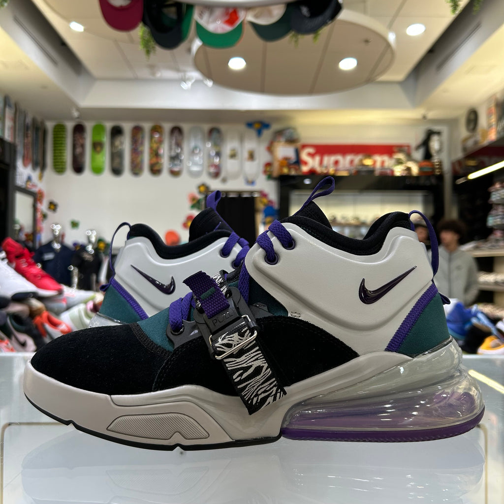Kicks Circuit